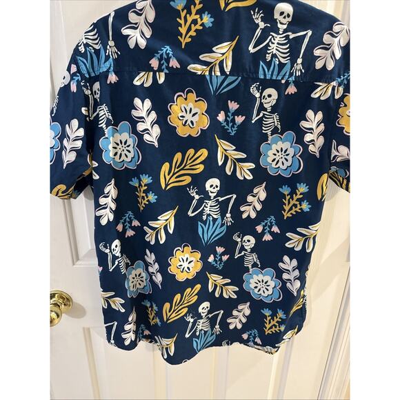Rare Reverse Threads Floral Skeletons Button Down Men’s Size Large EUC - Picture 8 of 10